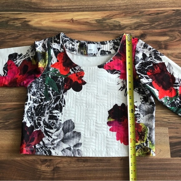 NWOT ASOS Curve crop top - Picture 7 of 8